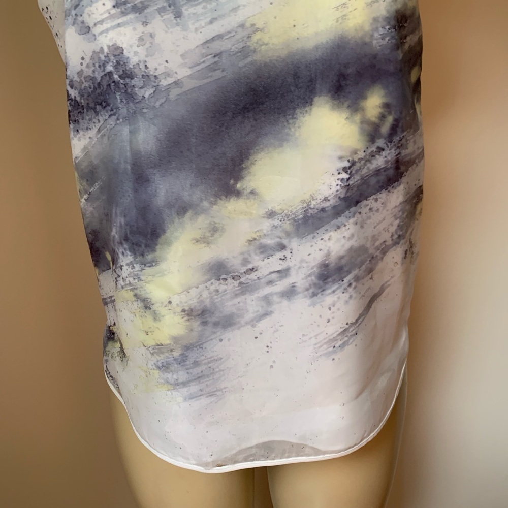 Blouse - Picture 2 of 5